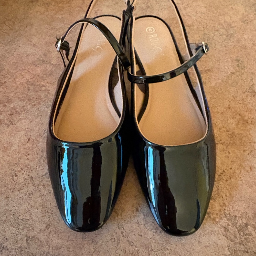 Rialto Black Patent Leather Flats